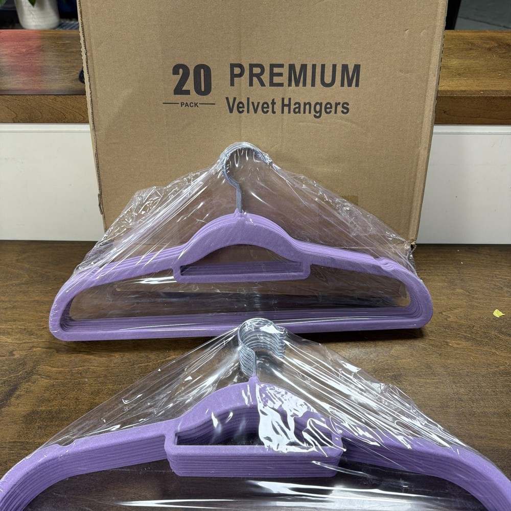 High Quality Velvet Hangers Non-Slip Felt Clothe Hangers 20/40/60/80/100 in pack