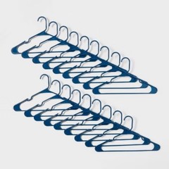 18pk Plastic Hangers
