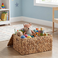 Natural Wicker Storage Basket with Lid and Handles – 15.7″x11″x7.5
