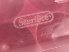Sterilite Ornament Red Storage Case Holds 20 3.5″ Christmas Holiday Ornaments