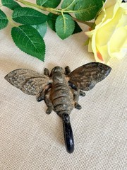 2 Cast Iron Bee Wall Hook Key Towel Coat Hanger Rustic Antique Brown Finish 6 in