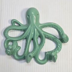 Green Octopus Decorative Wall Hook, 4 Hooks, Metal Wall Mounted Glossy