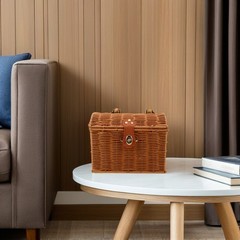 Traditional Style Light Brown Woven Mahjong Storage Box with Handle and Lid